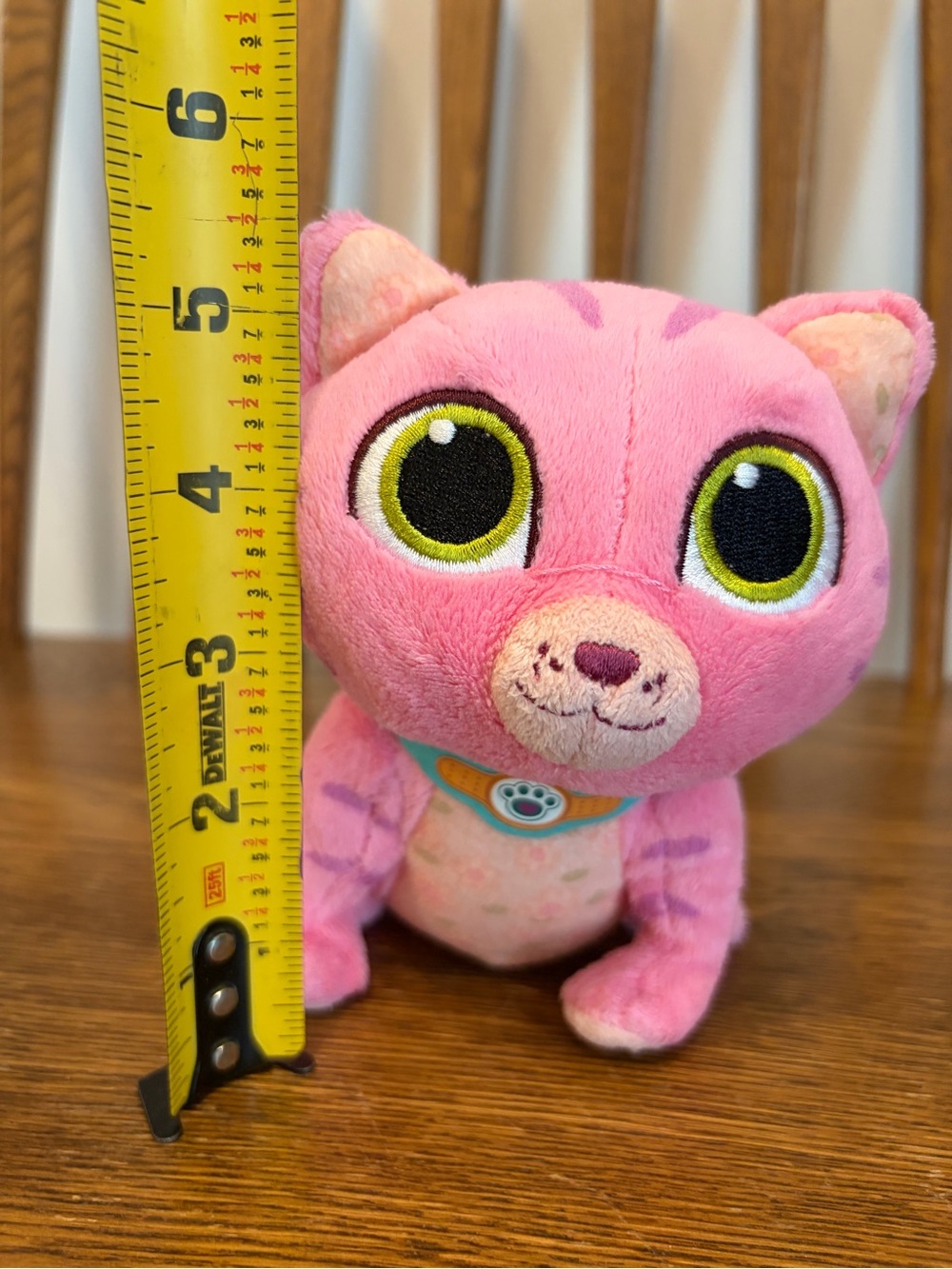 Disney Junior Doc McStuffins Pet Vet Pink Cat Plush Just Play 6"